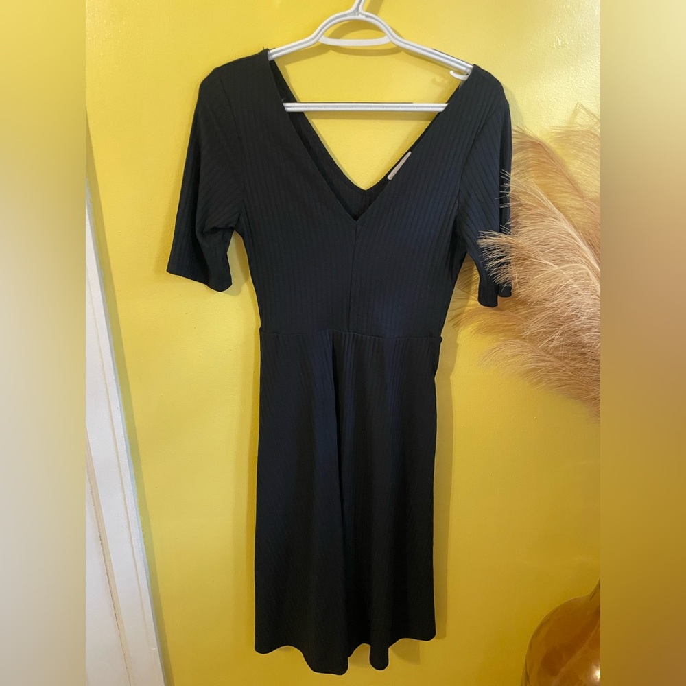 ☀️Socialite Black Ribbed Top